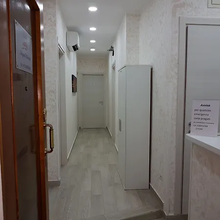 Relais Nápoly