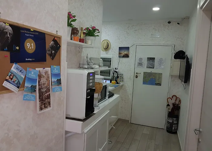 那不勒斯住宿加早餐旅馆 住宿加早餐酒店 4*
